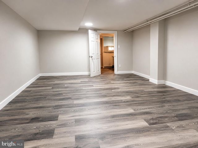 6054 E ROOSEVELT BLVD, Philadelphia, PA 19149
