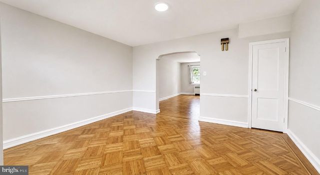 6054 E ROOSEVELT BLVD, Philadelphia, PA 19149