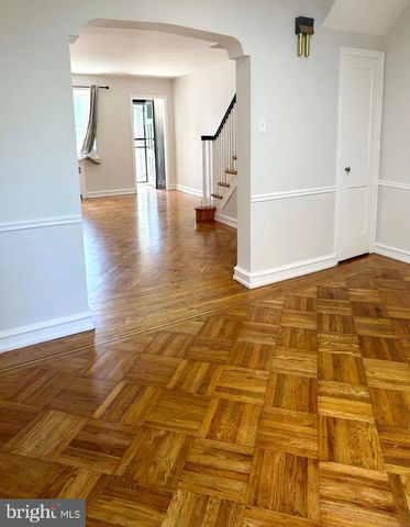 6054 E ROOSEVELT BLVD, Philadelphia, PA 19149