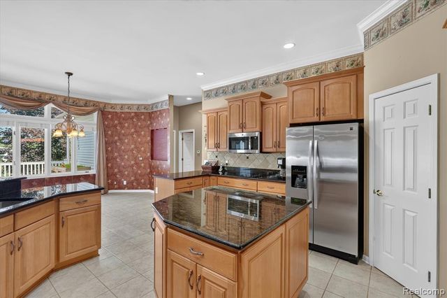 2212 Lily Court, Davison, MI 48423