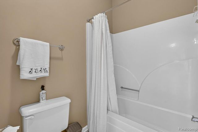 2212 Lily Court, Davison, MI 48423