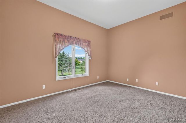 2212 Lily Court, Davison, MI 48423