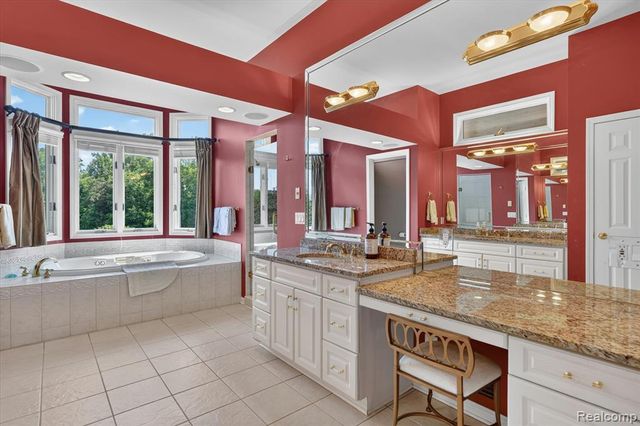 2212 Lily Court, Davison, MI 48423