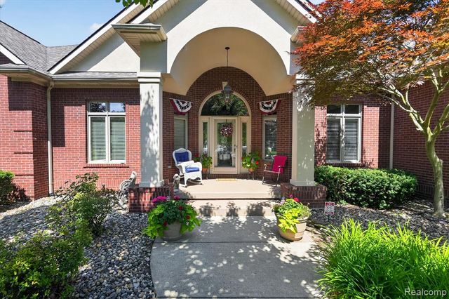 2212 Lily Court, Davison, MI 48423