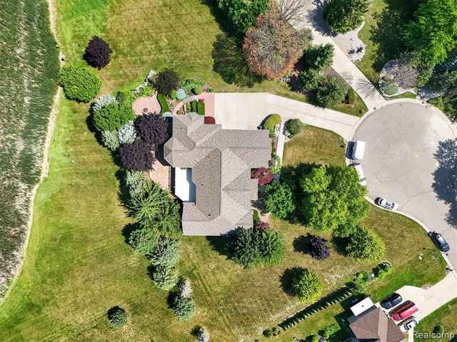2212 Lily Court, Davison, MI 48423
