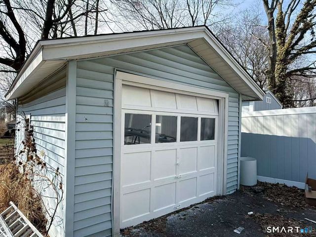 24 Paramount Avenue, Hamden, CT 06517