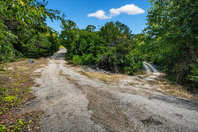 9604 Eagles Nest Court, Rio Vista, TX 76093