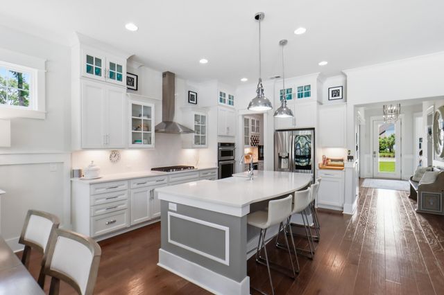 2767 Summertime Lane, Mount Pleasant, SC 29466