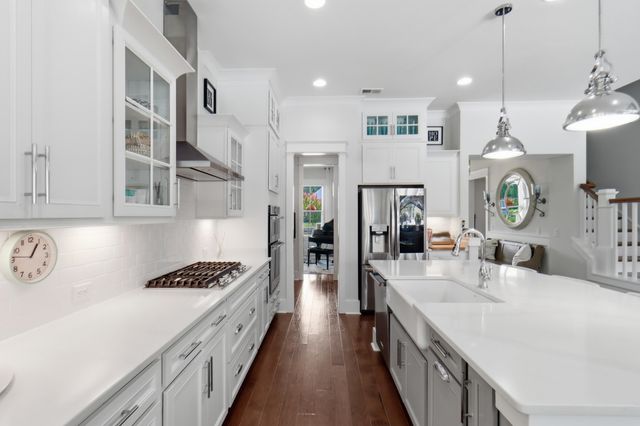 2767 Summertime Lane, Mount Pleasant, SC 29466