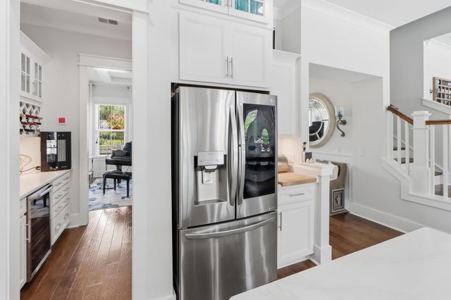 2767 Summertime Lane, Mount Pleasant, SC 29466