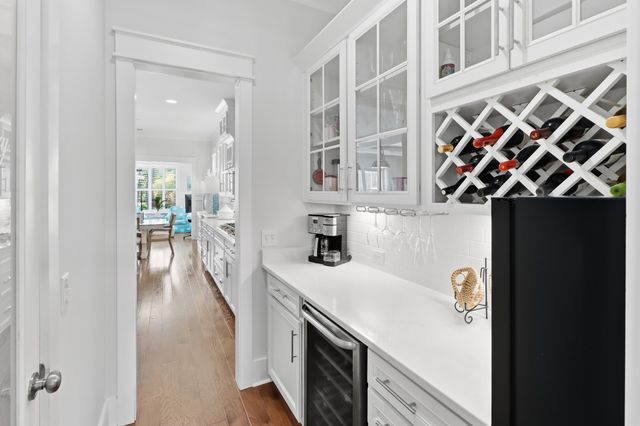 2767 Summertime Lane, Mount Pleasant, SC 29466