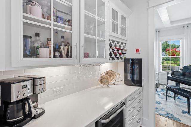 2767 Summertime Lane, Mount Pleasant, SC 29466
