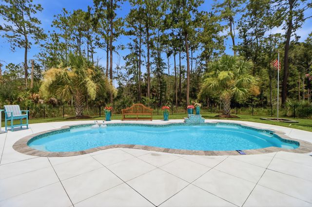 2767 Summertime Lane, Mount Pleasant, SC 29466