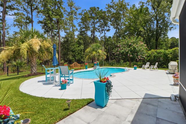 2767 Summertime Lane, Mount Pleasant, SC 29466