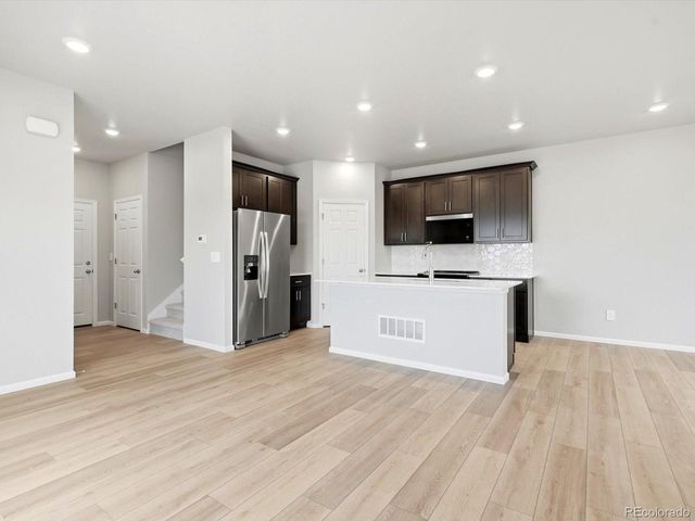 2197 E 164th Ave, Thornton, CO 80602