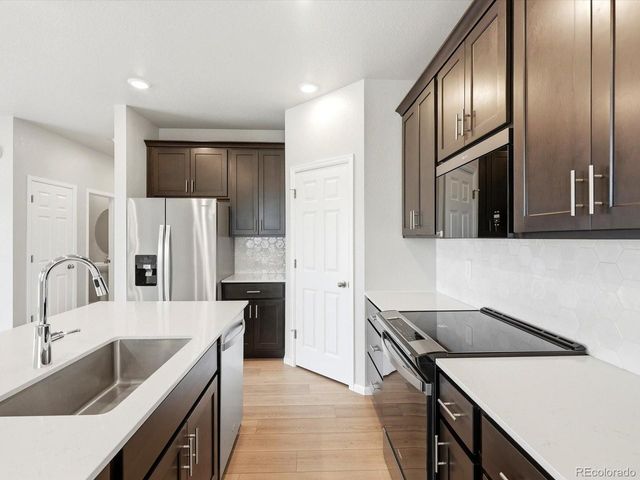 2197 E 164th Ave, Thornton, CO 80602