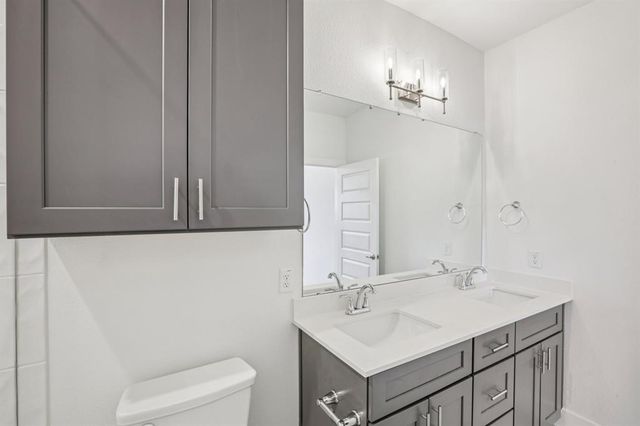 200 W 56th ST 8103, Austin, TX 78751