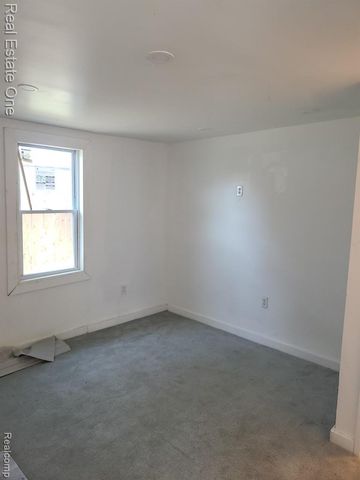 18603 Mackay Street, Detroit, MI 48234
