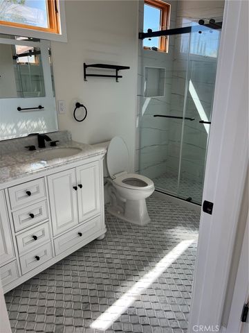 20329 Stagg Street, Winnetka, CA 91306