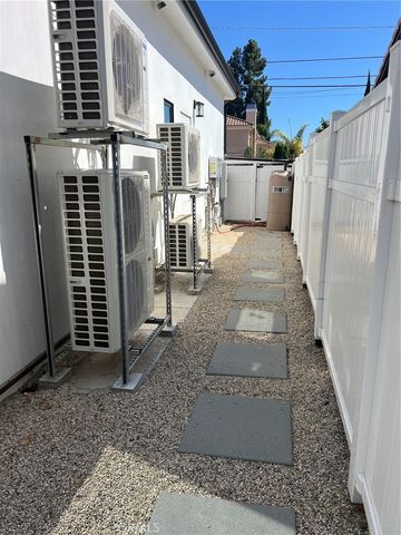 20329 Stagg Street, Winnetka, CA 91306