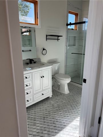 20329 Stagg Street, Winnetka, CA 91306