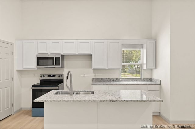602 E 8th Street, New Albany, IN 47150