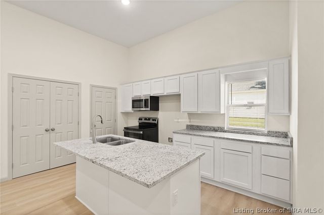 602 E 8th Street, New Albany, IN 47150