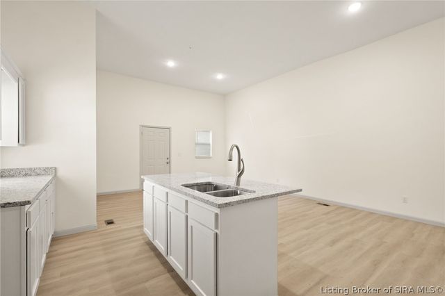 602 E 8th Street, New Albany, IN 47150