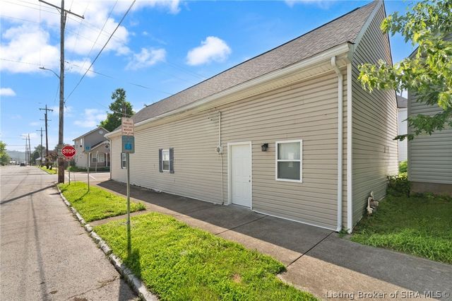 602 E 8th Street, New Albany, IN 47150