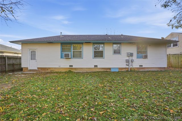 1820 N Oswego Avenue, Tulsa, OK 74115