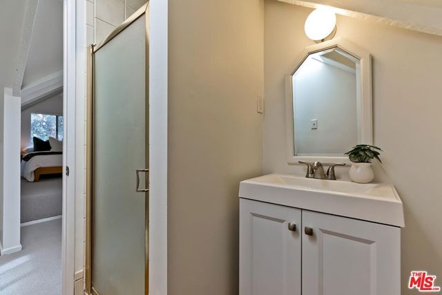 1921 6th Street, Santa Monica, CA 90405