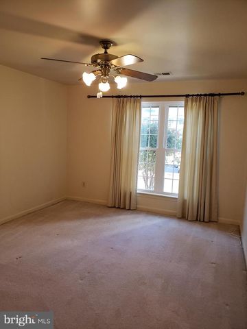 6913-A SANDRA MARIE CIR, Alexandria, VA 22310