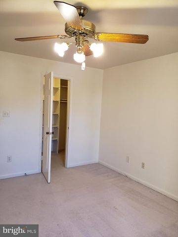 6913-A SANDRA MARIE CIR, Alexandria, VA 22310