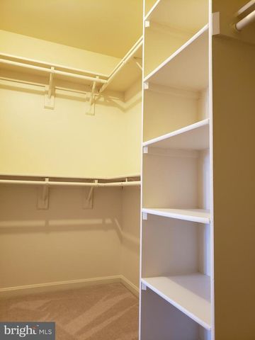 6913-A SANDRA MARIE CIR, Alexandria, VA 22310