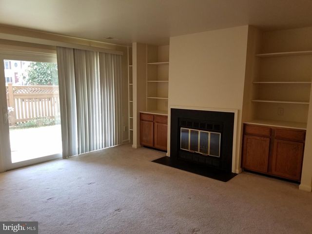 6913-A SANDRA MARIE CIR, Alexandria, VA 22310