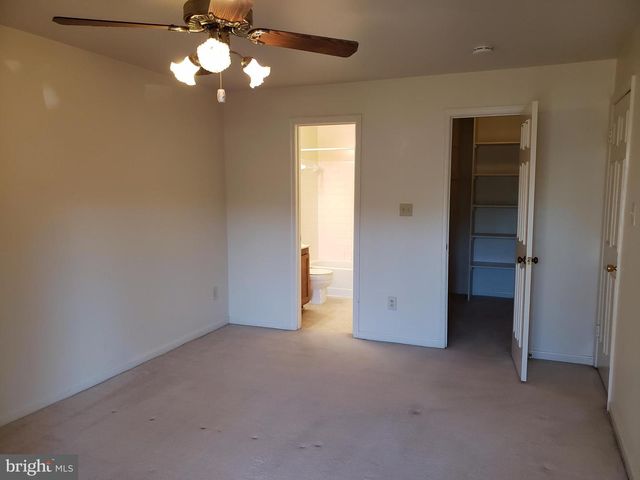 6913-A SANDRA MARIE CIR, Alexandria, VA 22310