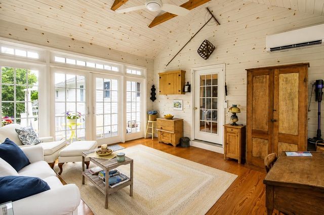 150 Lowell Road, Salem, NH 03079