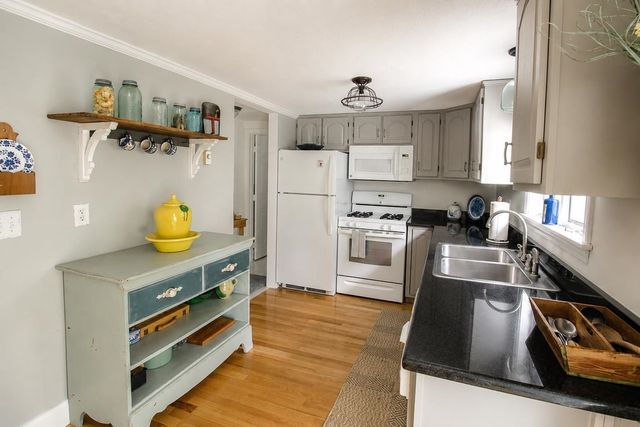 150 Lowell Road, Salem, NH 03079