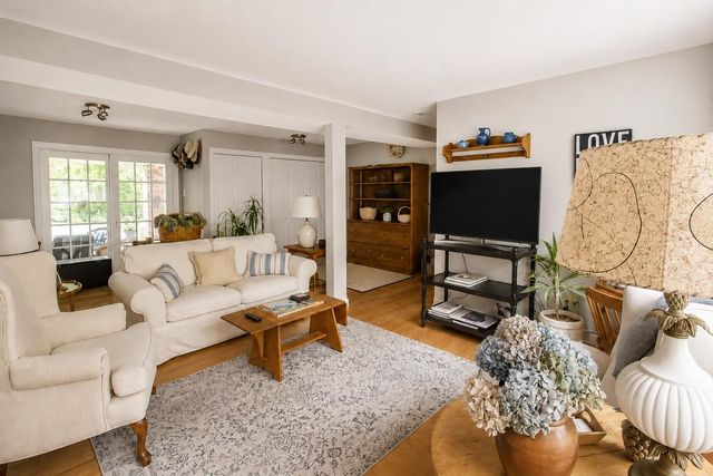 150 Lowell Road, Salem, NH 03079