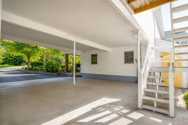 150 Lowell Road, Salem, NH 03079