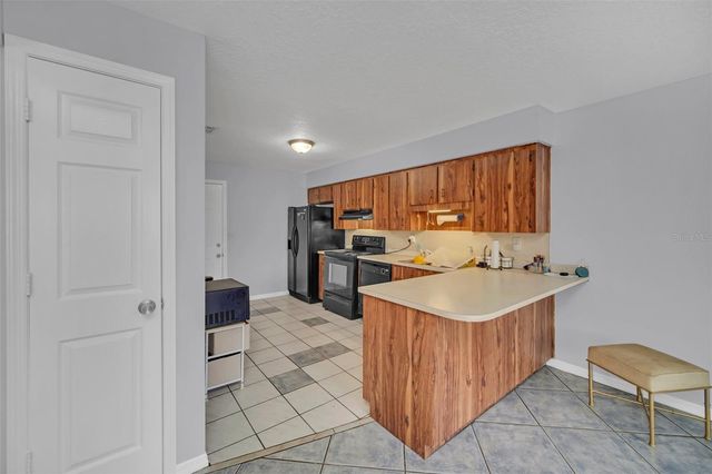 5764 STATE ROAD 542 W, Winter Haven, FL 33880