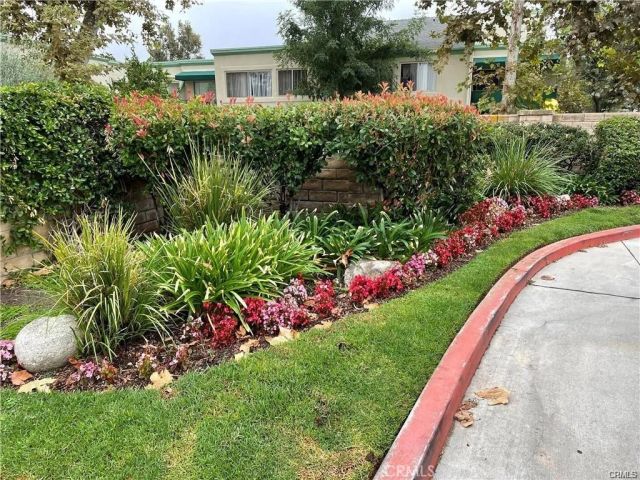 18504 Mayall Street C, Northridge, CA 91324