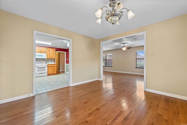 108 Devon Cove, Jacksonville, AR 72076