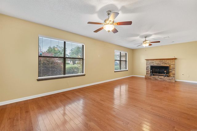 108 Devon Cove, Jacksonville, AR 72076