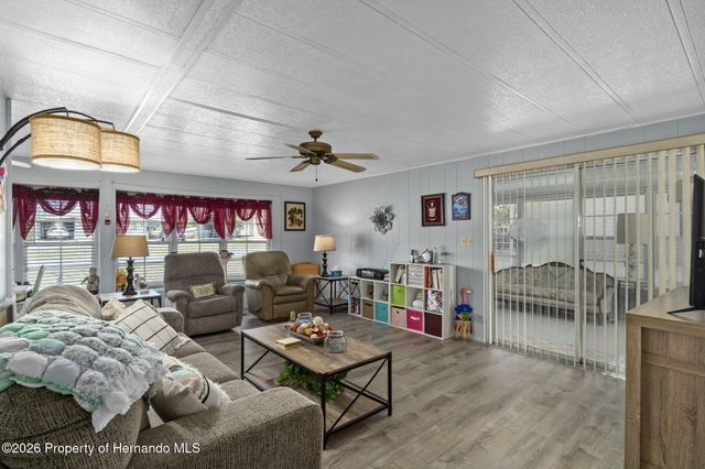 8430 Highpoint Boulevard, Brooksville, FL 34613