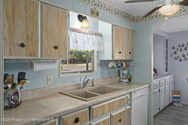 8430 Highpoint Boulevard, Brooksville, FL 34613