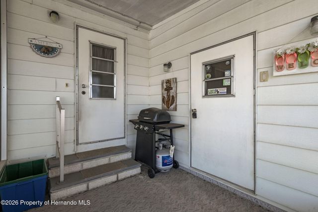 8430 Highpoint Boulevard, Brooksville, FL 34613