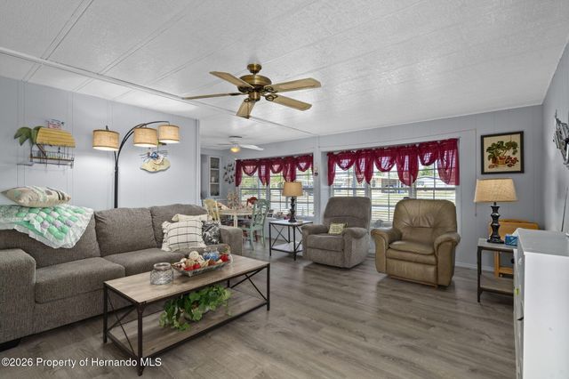 8430 Highpoint Boulevard, Brooksville, FL 34613