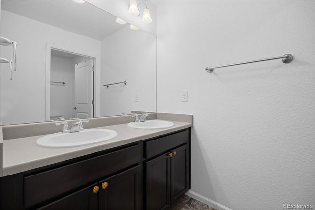 26754 E Archer Avenue, Aurora, CO 80018