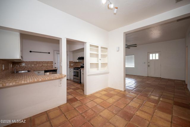 1214 E Copper Street A, Tucson, AZ 85719